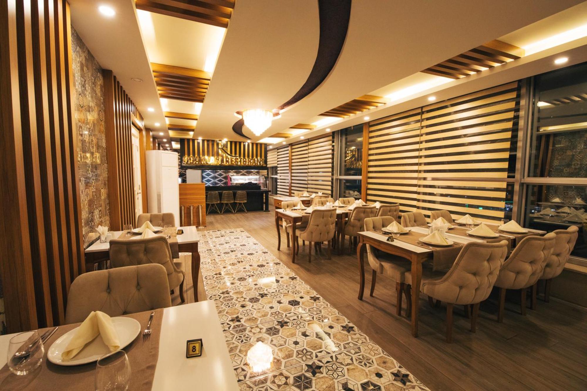 Royal Mersin Otel Экстерьер фото